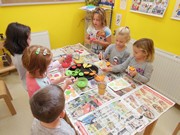 Malování a obtiskávání ovoce